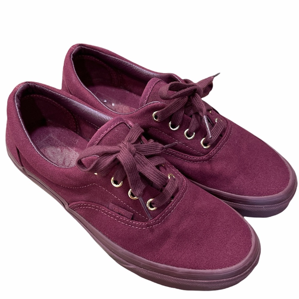 Vans Women's Sneakers in Burgundy
